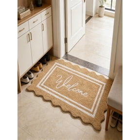 Scalloped Edge Coir Welcome Doormat, Natural Fiber Outdoor Mat for Front Entrance, Heavy-Duty Non-Slip Rug with Welcome Script & Double Border for Covered Porches & Entryways