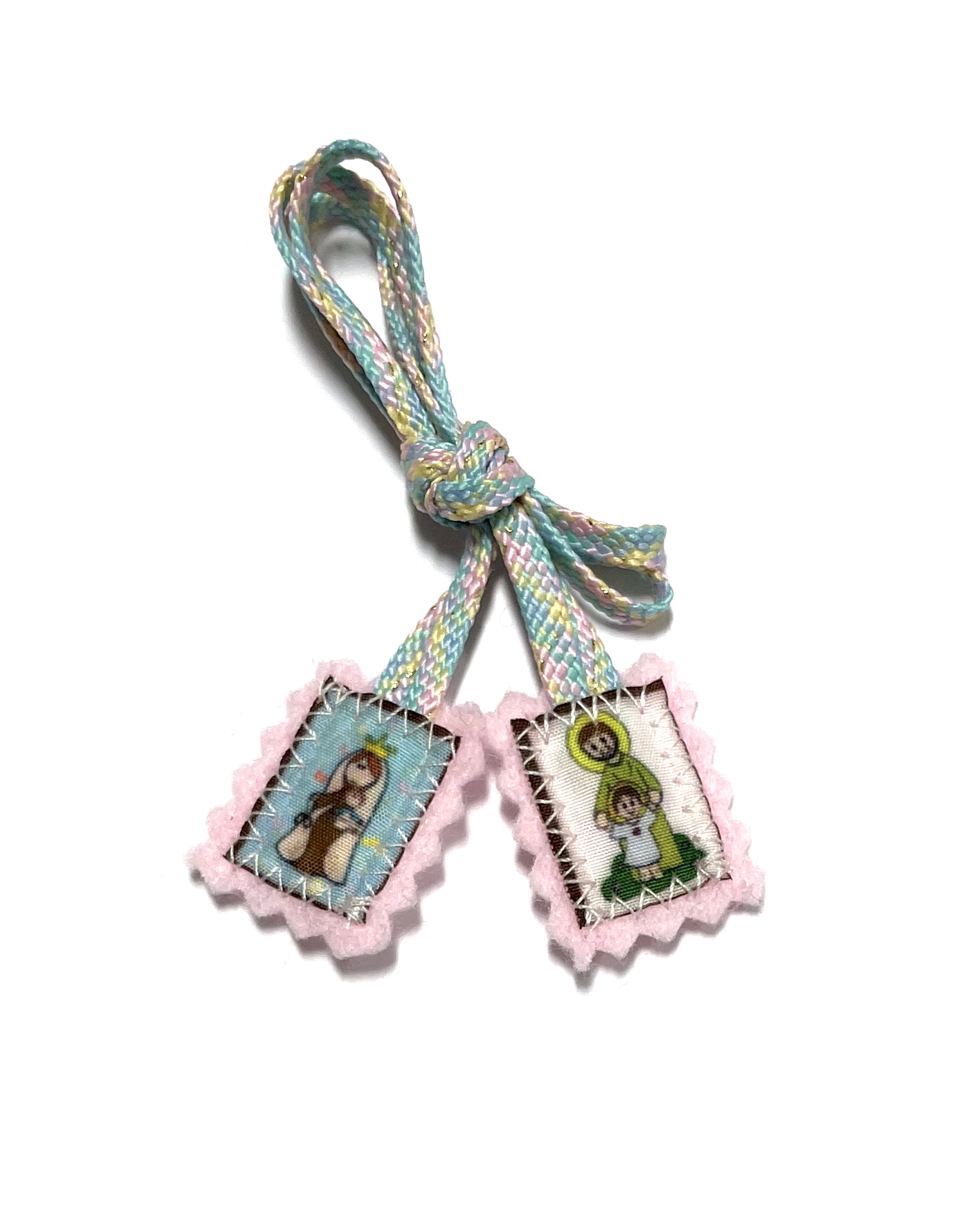 LUCES DE MARIA Scapulars for children. Escapularios para nios