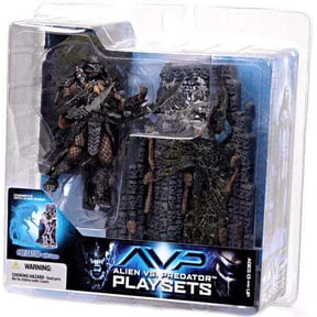 Scar Predator with Victim Action Figure Set Playsets Alien vs Predator