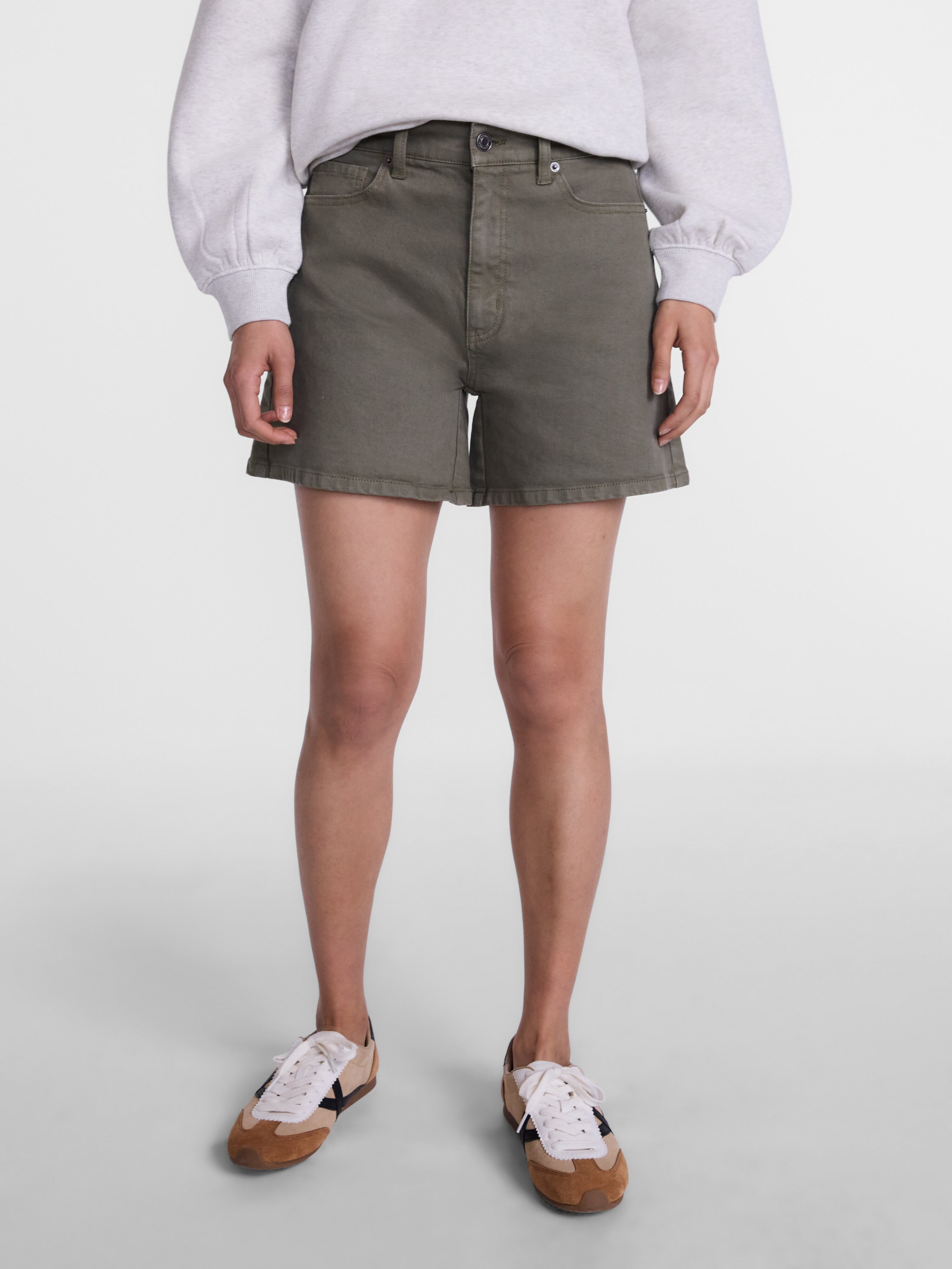 Scenario Women's High Rise A-Line Denim Shorts, 5" Inseam, Sizes 0-20