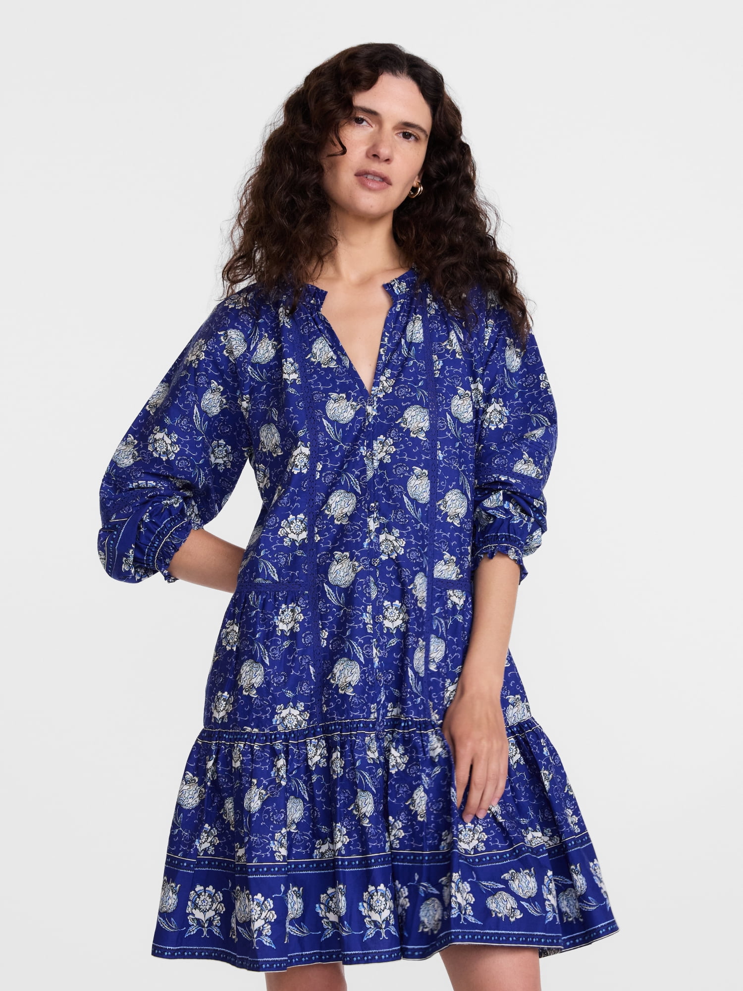 Scenario Women's and Women's Plus Tiered Hem Dress with Long Sleeves, Sizes XS-4X