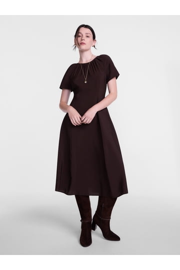 Scenario Dresses in Scenario