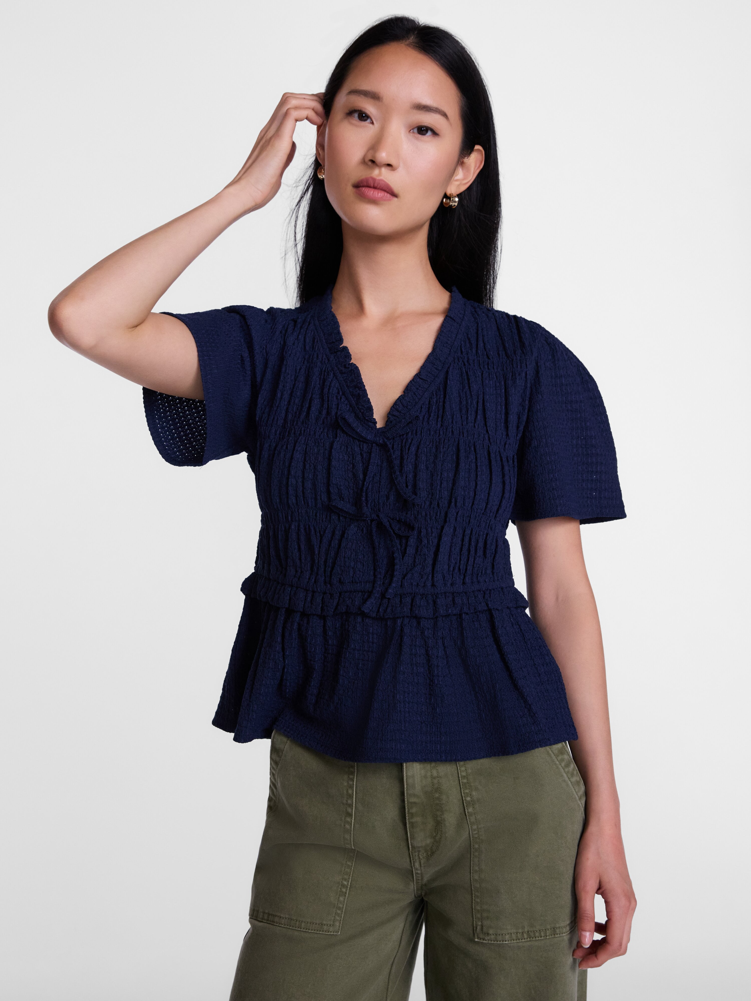 Scenario Women's and Women's Plus Textured Tie Front Top, Sizes XS-4X