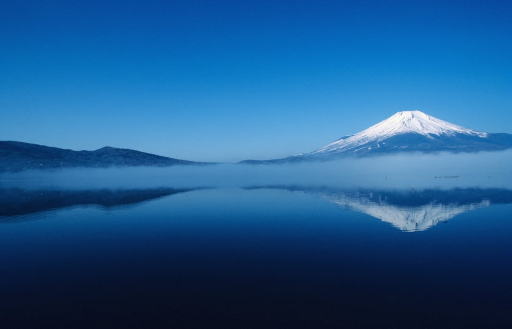 Scenic view of Mt Fuji and Lake Motosu Japan Canvas Art - Allan Seiden Design Pics (17 x 11)