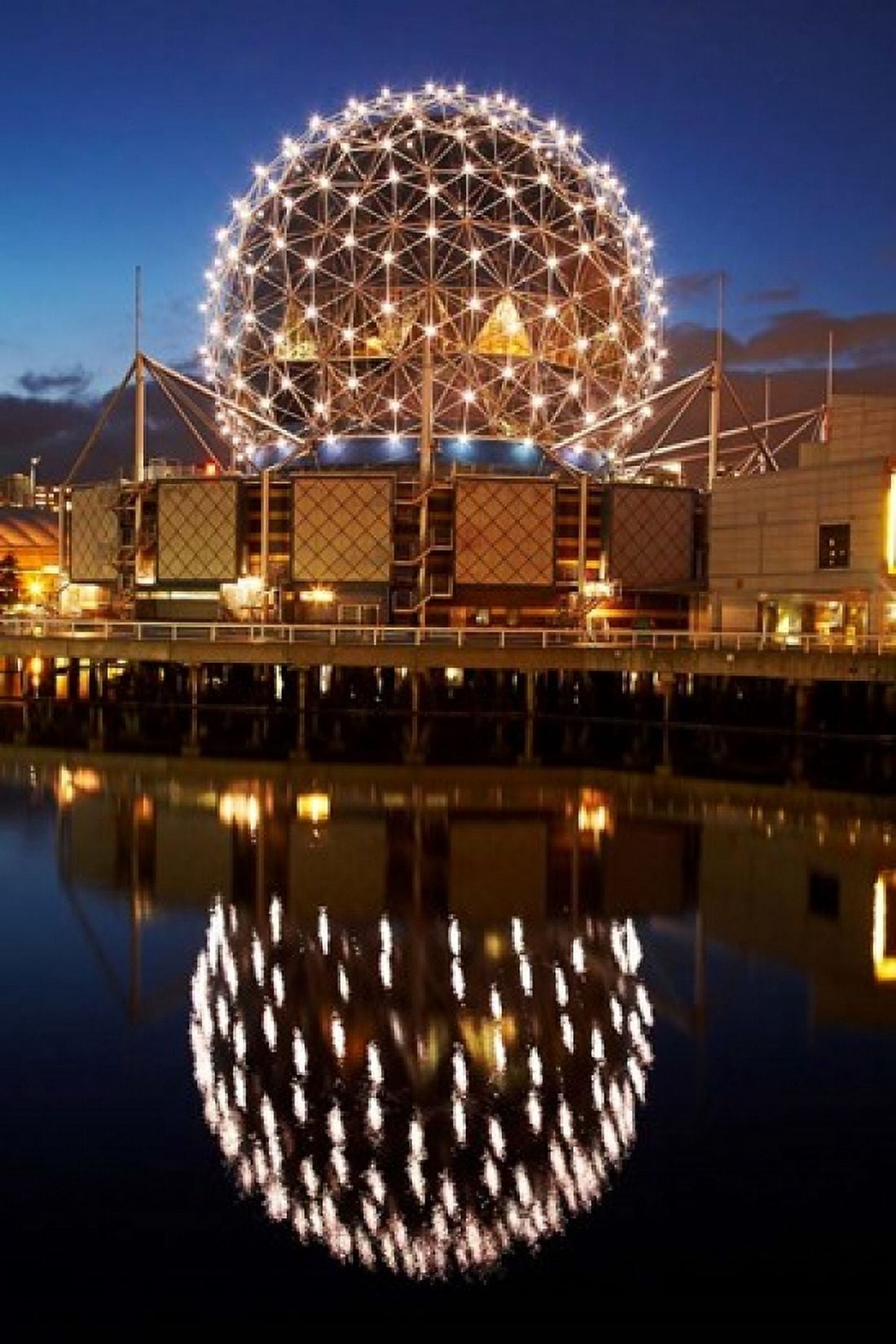 Science World False Creek Vancouver British Columbia Canvas Art - David Wall DanitaDelimont (19 x 29)
