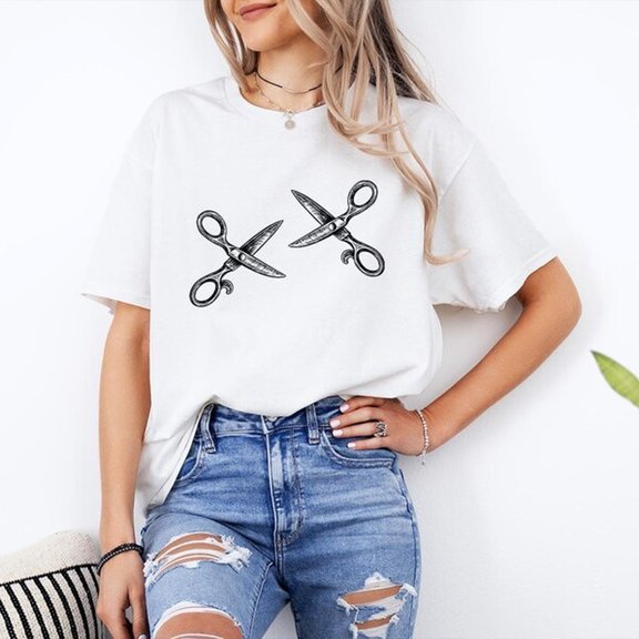 ScisS1orS1 Lesbian Pride T1EE - RainB1Ow Equalithirt