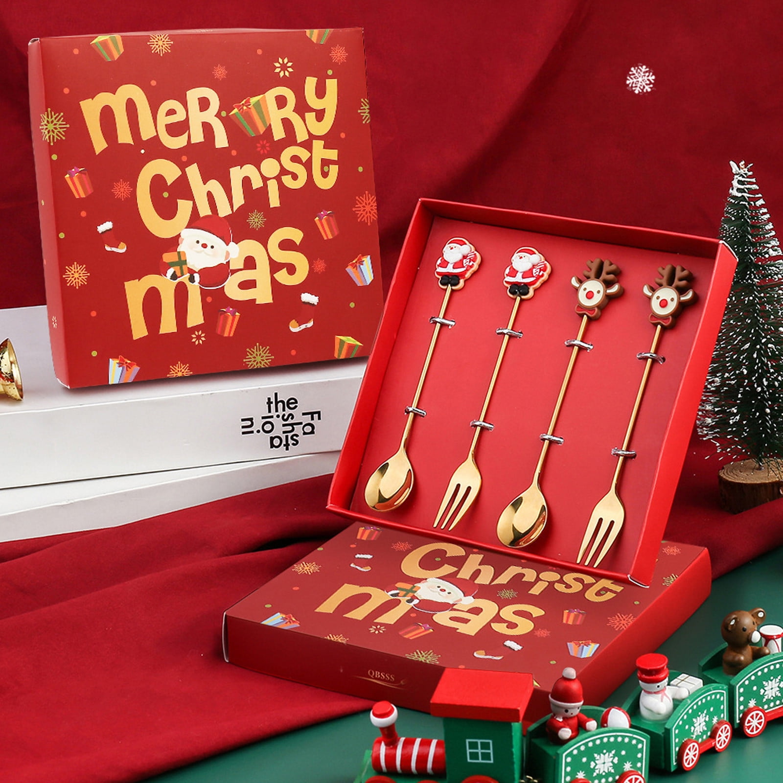 Scnor Christmas Tableware Set on Clearance