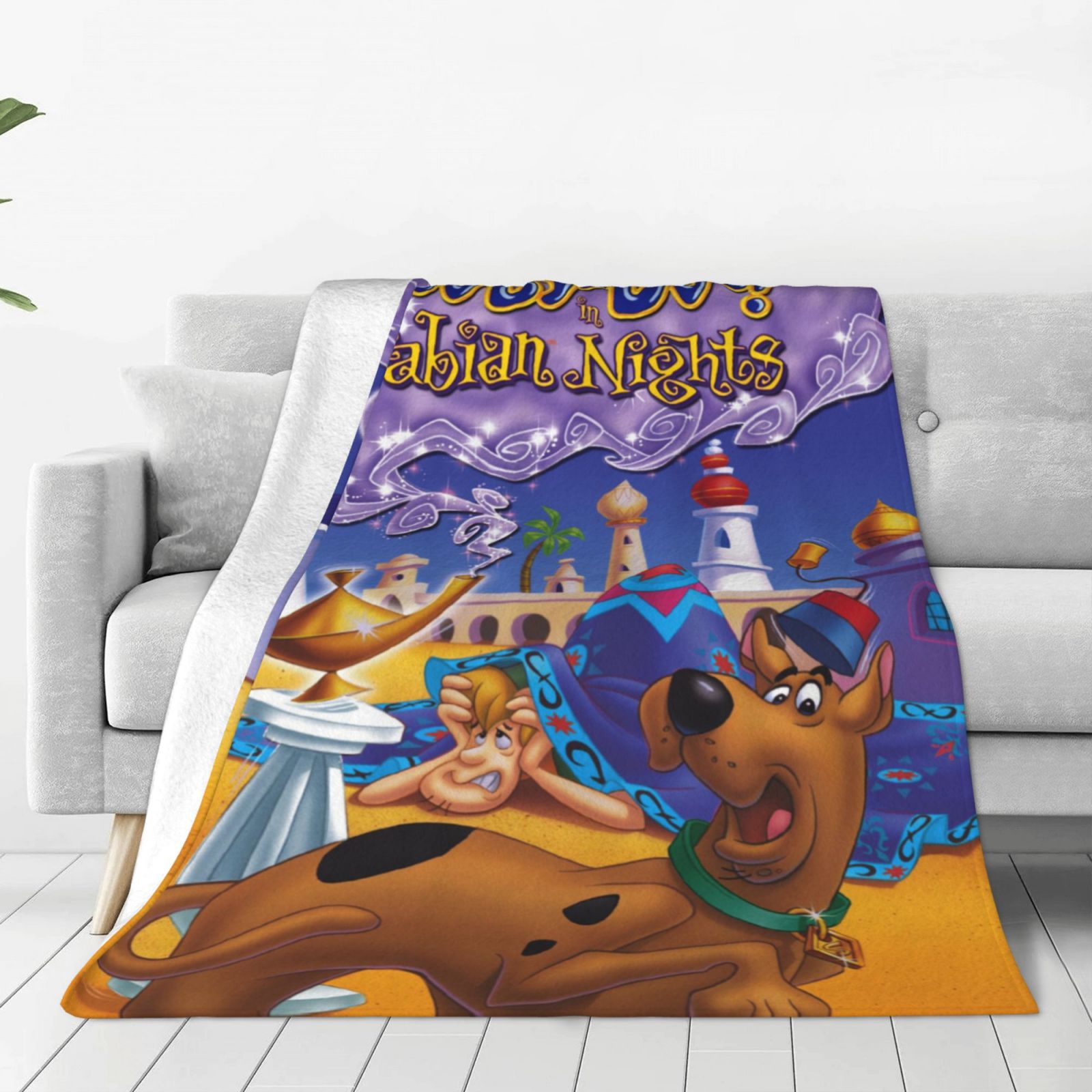 ScoobyDoo soft antipilling blanket with a full single print design