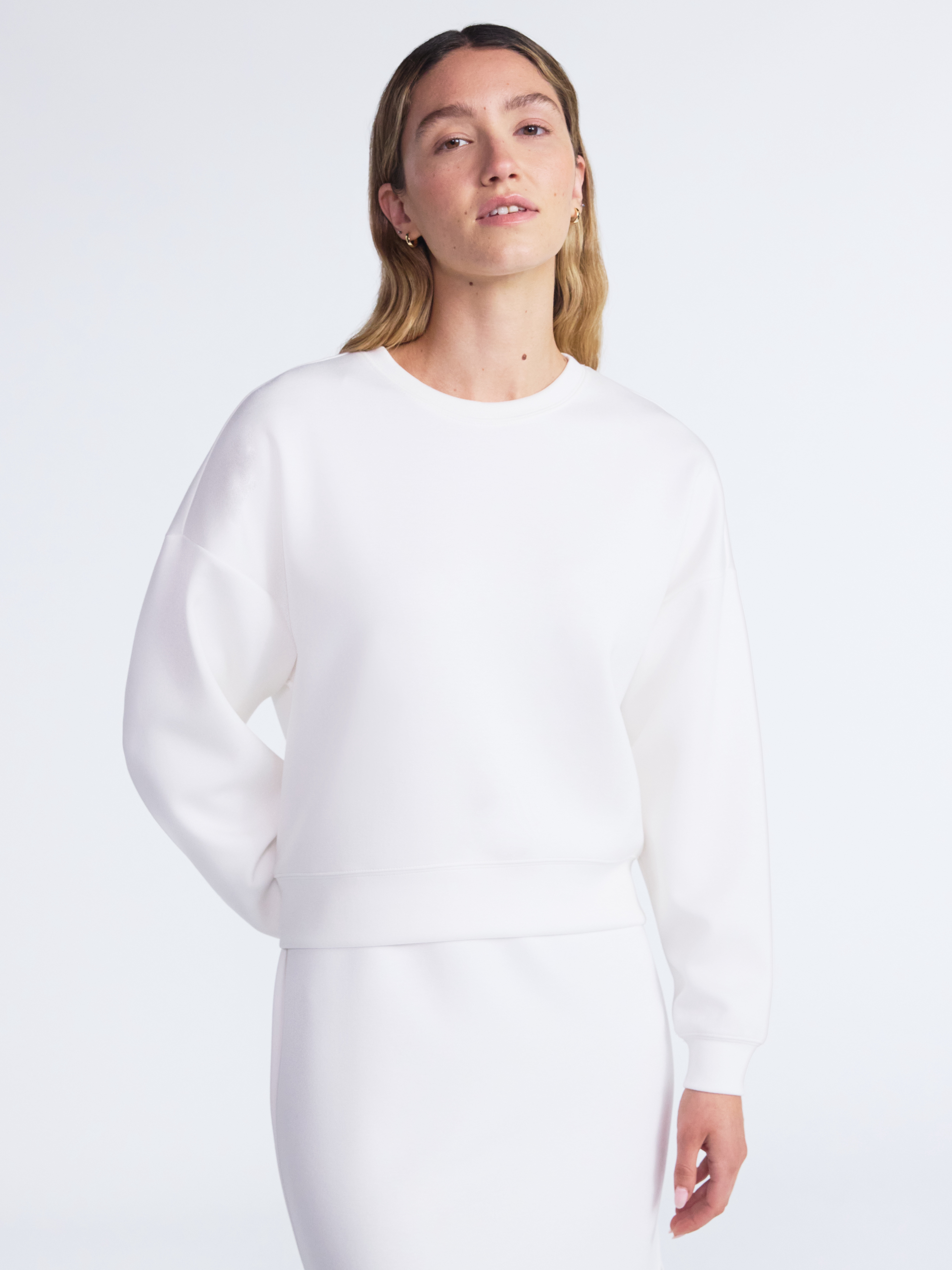 Scoop Women's and Women's Plus New Scubaknit Cropped Sweatshirt with Drop Sleeves, Sizes XS-4X