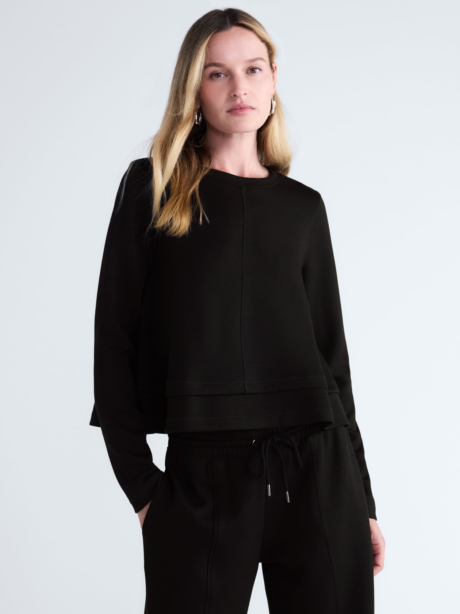 Scoop Women's and Women's Plus Scubaknit Cropped Tiered Top, Sizes XS-4X