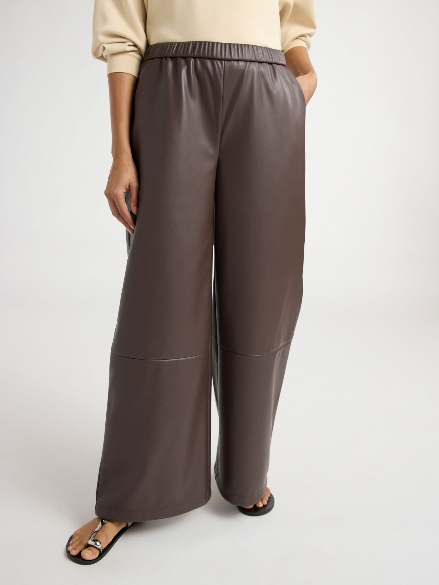 Scoop Women's Faux Leather Wide Leg Parachute Pants with Adjustable Drawstring Hem, 29’’ Inseam, Sizes XS-4X