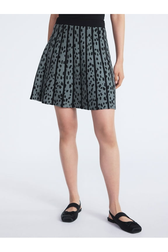 Women's and Women’s Plus Pleated Sweater Knit Mini Skirt, Sizes XS-4X