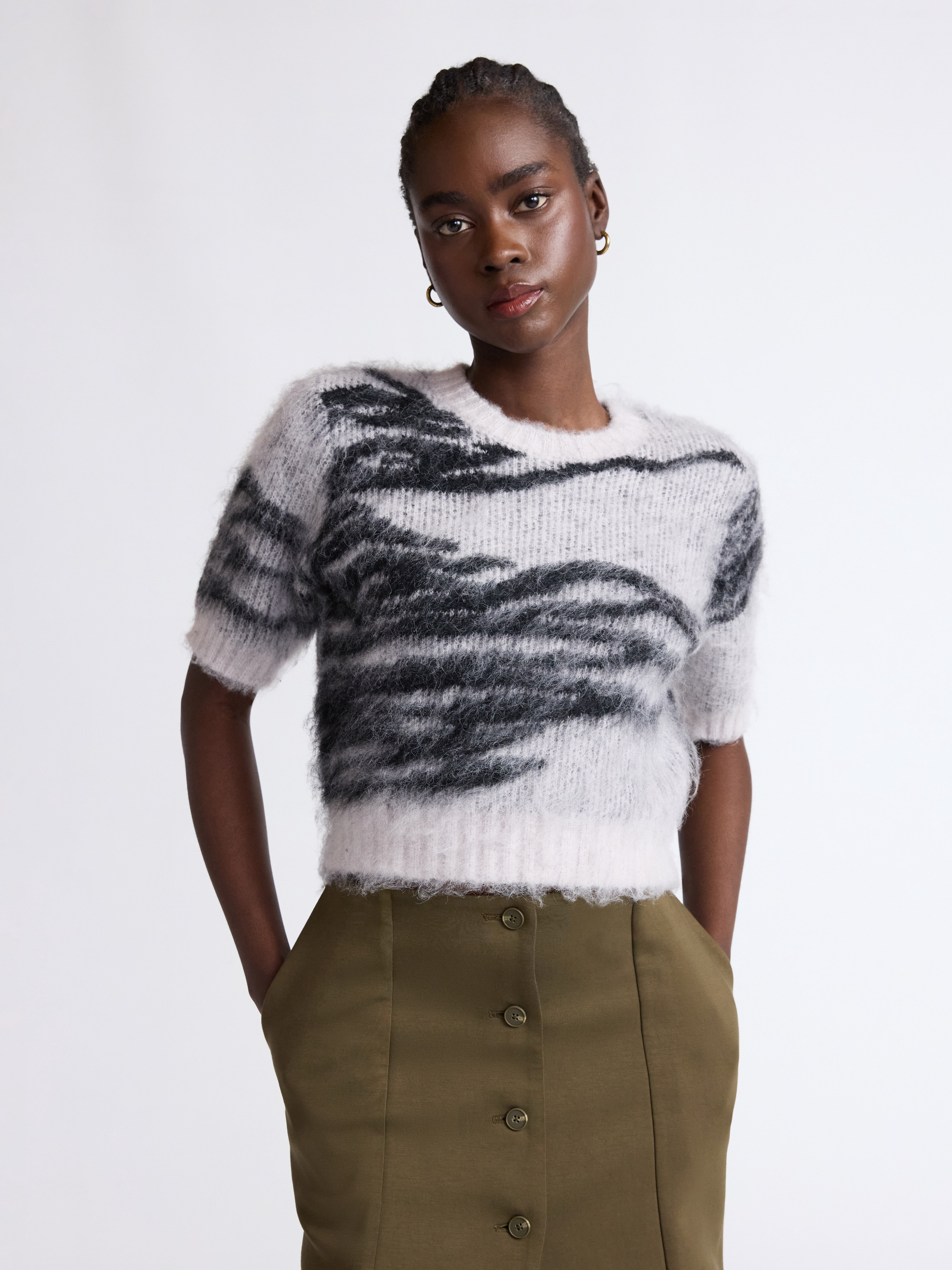 Scoop Women's and Women’s Plus Fluffy Sweater with Short Sleeves, Lightweight, Sizes XS-4X