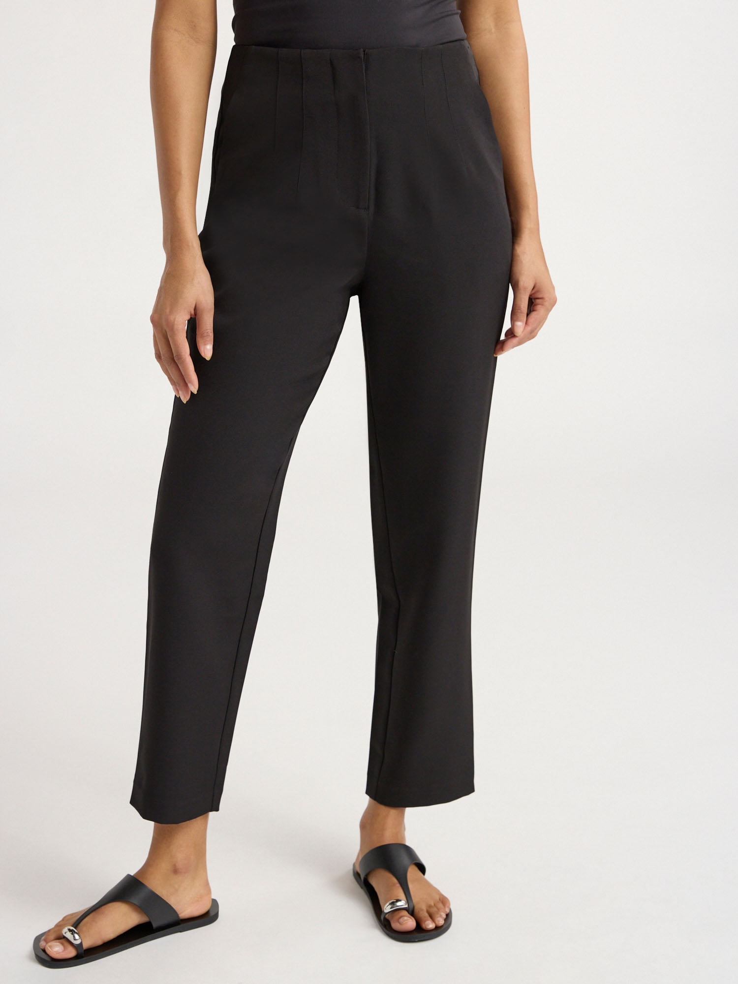 Apartment Three High-Waisted Flare スラックス Apartment