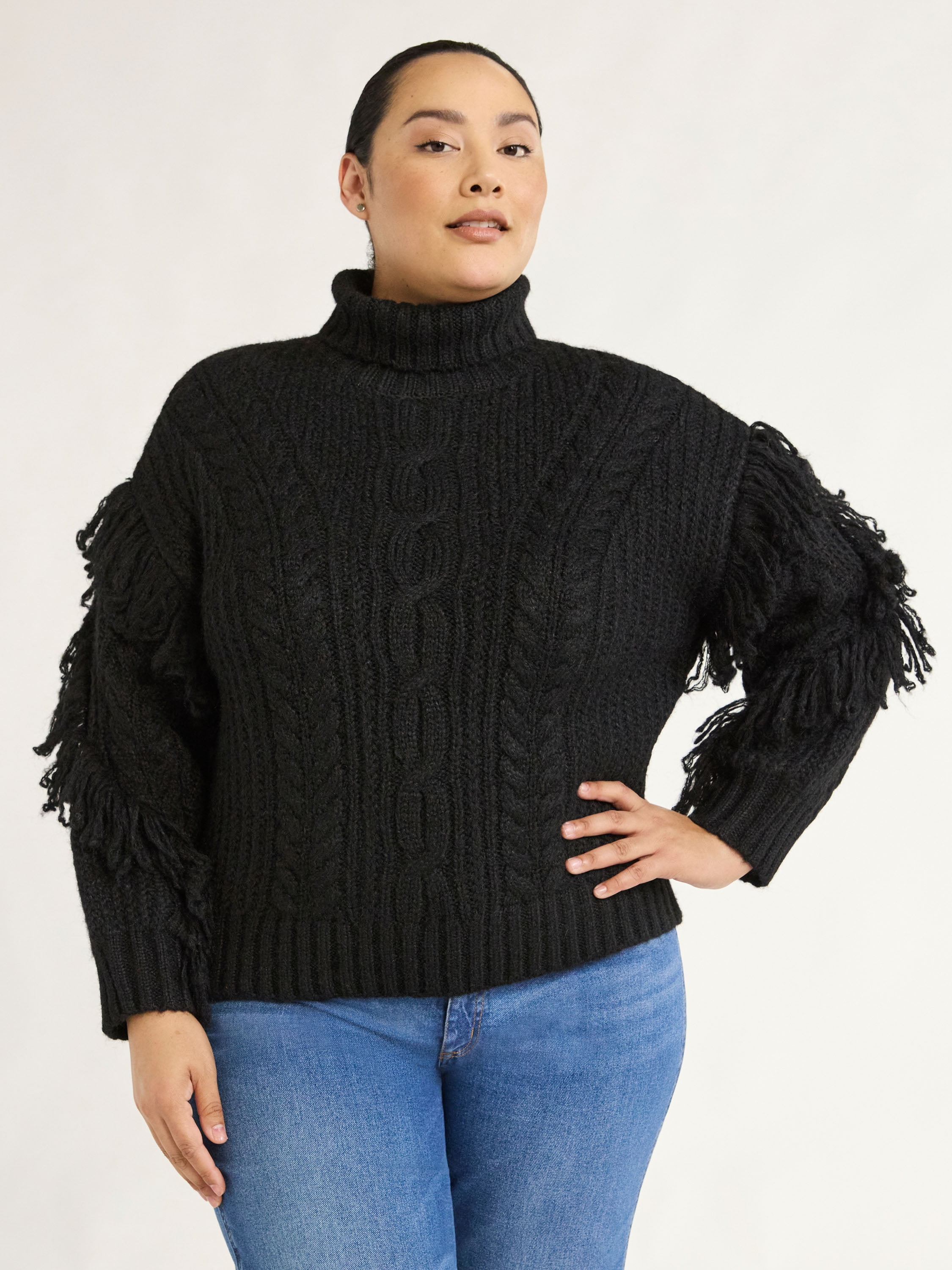 CABLE KNIT FRINGE TURTLENECK SWEATER