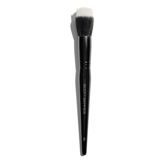 Scott Barnes #68 Foundation Brush Ultra-Soft, Precision Application for Flawless Coverage
