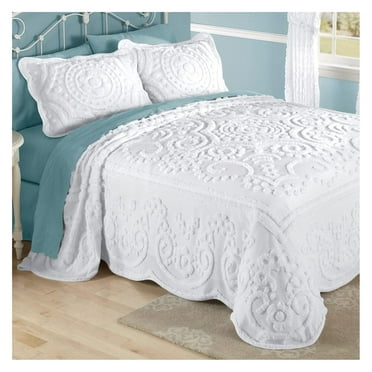 Scrolled Elegance Cotton Chenille Bedspread in White, Soft Tufted Design (White, King)
