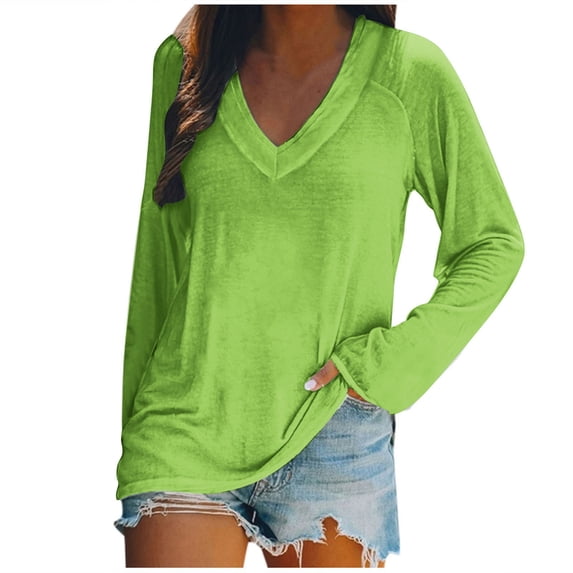 Scyoekwg Womens Long Sleeve Tops Casual V-Neck Raglan Sleeve Tunic Shirts Loose Lightweight Solid Color Vintage Fall Clothes Comfy Pullover