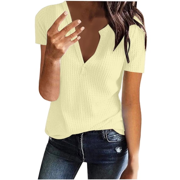 Scyoekwg Womens Short Sleeve Tops Trendy Lightweight Womens Summer Fashion Ladies Blouses Dressy Casual Going Out Tops Short Sleeve Loose