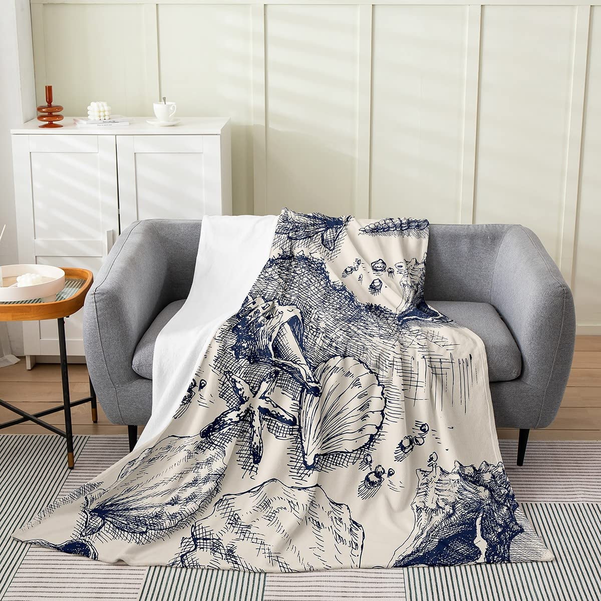 Sea Animals Theme Throw Blanket Shell and Fish King Size for Living