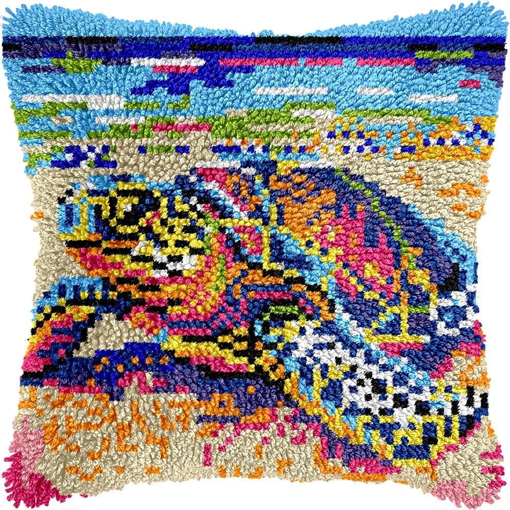 Sea Turtle Latch Hook Pillow Kits for DIY Throw Pillow Cushion Embroidery Latch Hooking Pillowcase Kits with Preprinted Canvas Crochet Yarn Kits for Home Decor 17''X 17''(C89)
