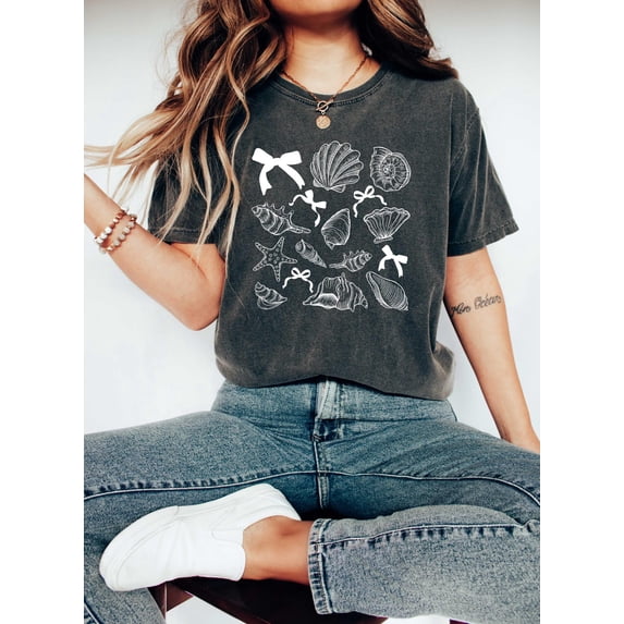 SeaShell Shirt, Beach T-Shirt, Summer Woman Shirt, Aesthetic Crewneck, Ocean Lover Gift, SeaShell T-Shirt, Summer Tee, Summer Vibes Shirt SWEATSHIRT All Size S-5XL