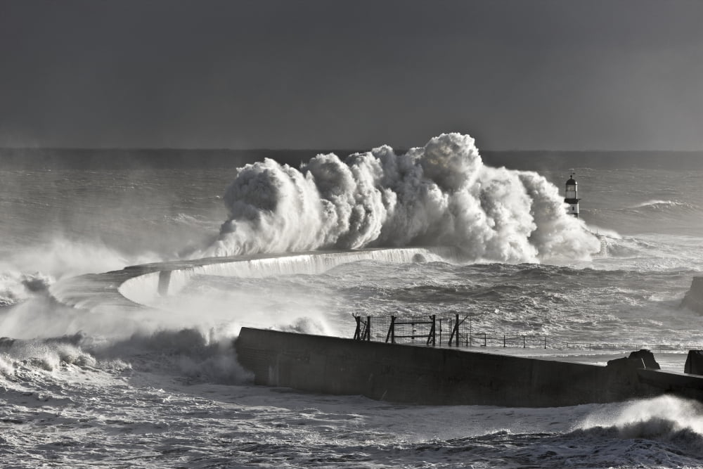 Seaham England Stormy Waves Pounding Seawall Canvas Art - John Short Design Pics (18 x 12)