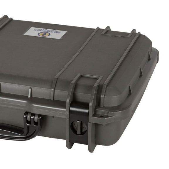 Seahorse SE710 Watertight Protective Equipment Storage Case w/o Foam, Gun Metal