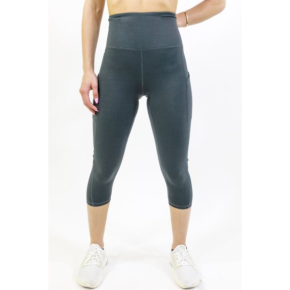 Seajoy Athletic High-Waisted Capri Leggings with Hip Pockets