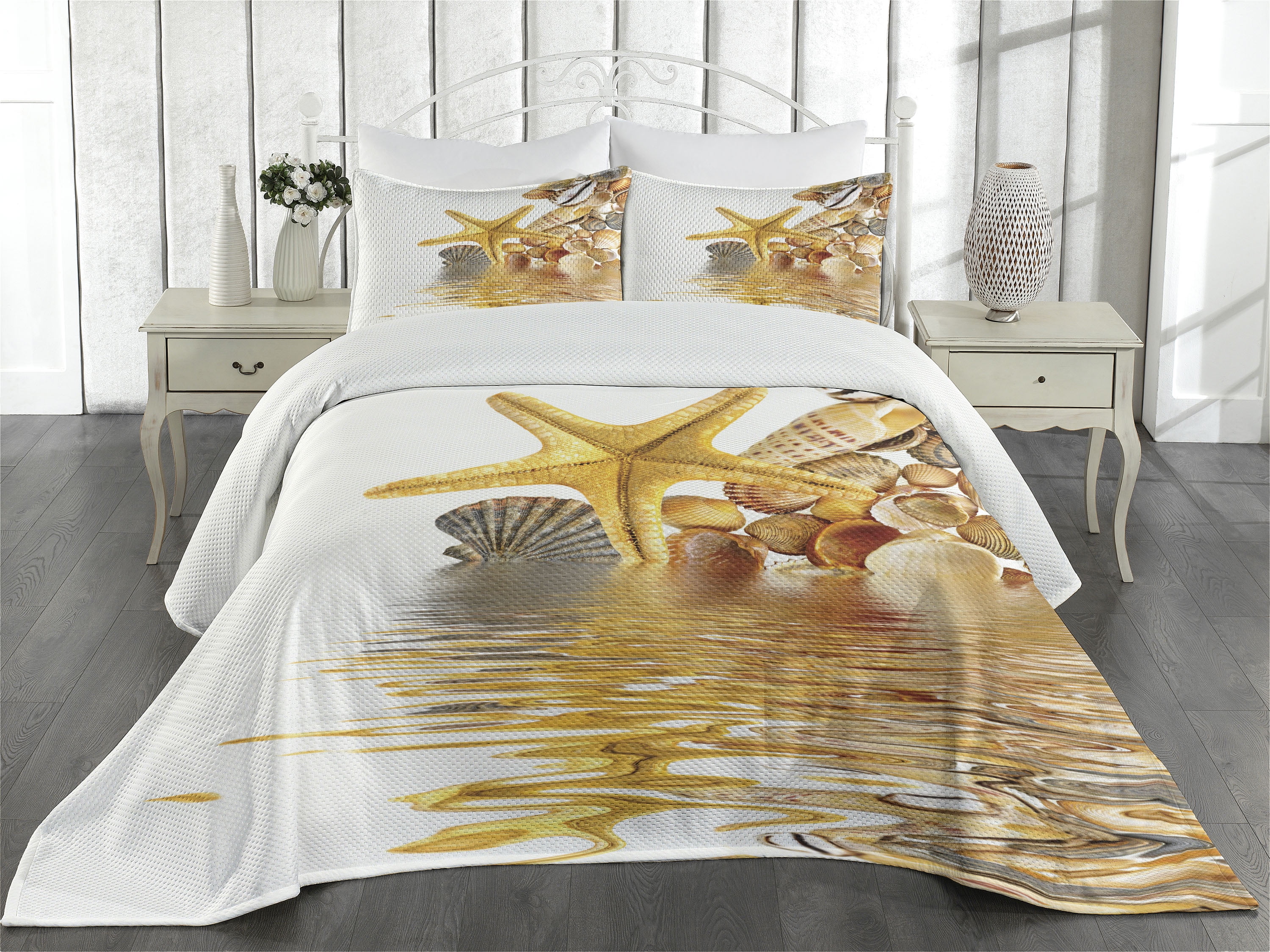 Seashells Coverlet Set King Size, Shells and Starfish Reflection Water Golden Yellow Spa Clear