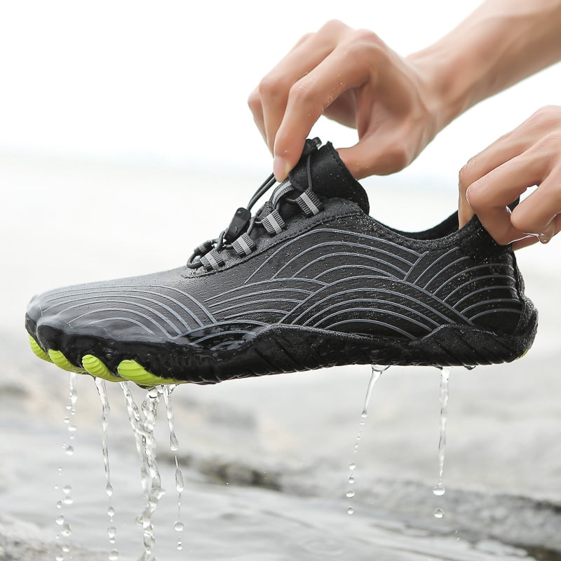 Season New Upstream Shoes Men's Lightweight Breathable Wading Beach Shoes-Cut Outdoor Hiking Shoes
