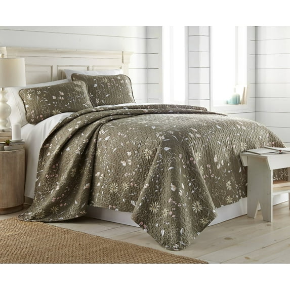 Secreat Meadow Printed Quilt Set by SouthShore Fine Linens