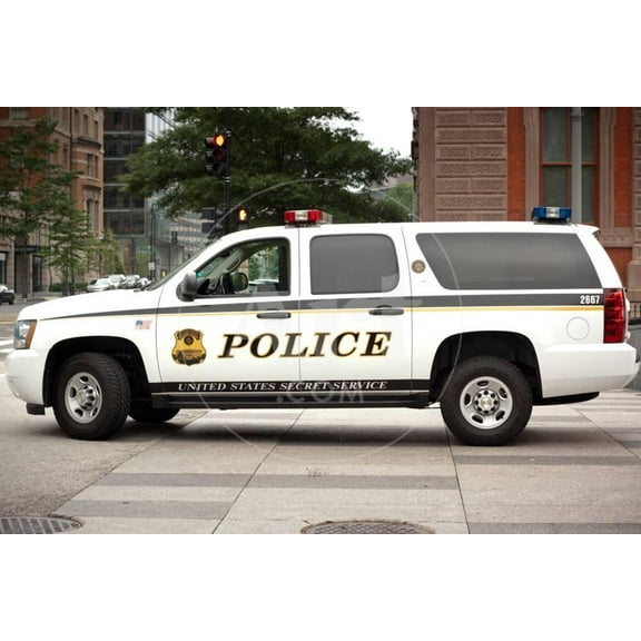 Secret Service Police Whitehouse Patrol Vehicle Photo Print Poster, Unframed Poster Wall Art Sold by Art.Com