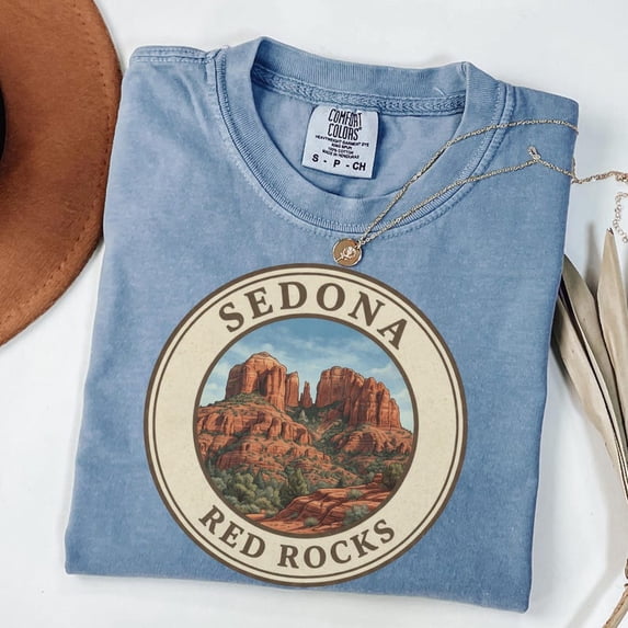 Sedona Arizona Red Rocks Graphic Shirt, Retro Desert Landscape Illustration Design Comfort Colors Unisex Cotton T-Shirt, Size S-3XL