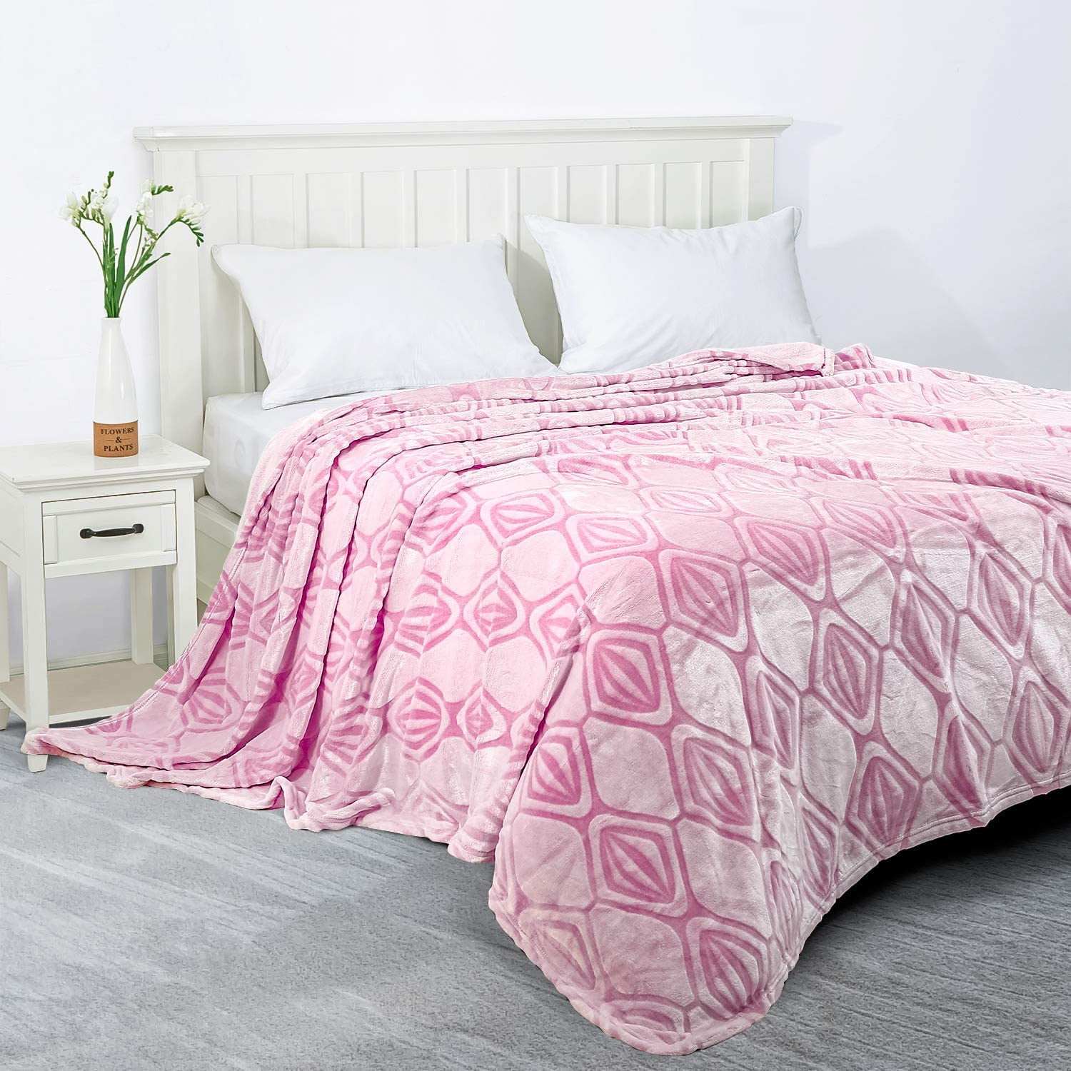 Sedona House Throw Blanket, Soft Fluffy Plush Flannel Blankets, Perfect