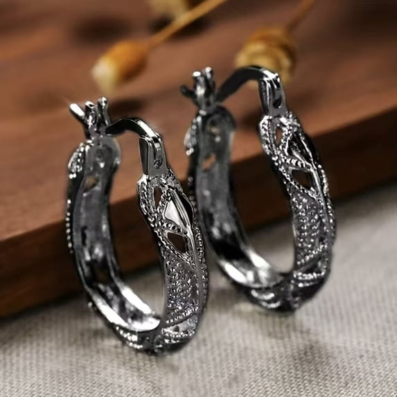 SeekLGT Black Hoop Earrings for Women, Elegant Cutout Hollow Design Hoop Earrings, Lightweight Minimalist Jewelry for Daily Wear