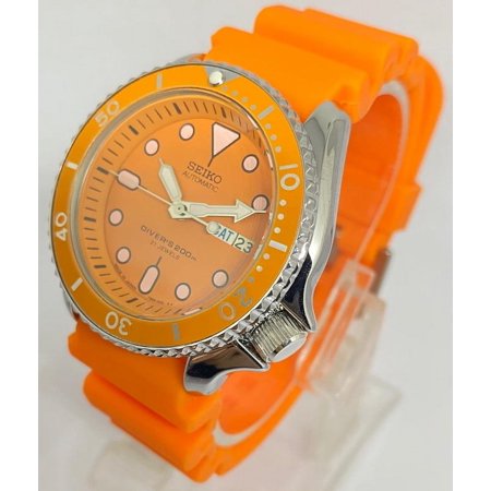 Seiko Automatic Diver's 200m 21 Jewels Orange Dial Rotating Bezel Day/Date 7s26 Movement Japanese Wrist Watch
