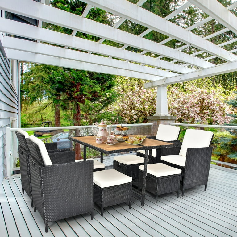 Garden table and chairs very discount
