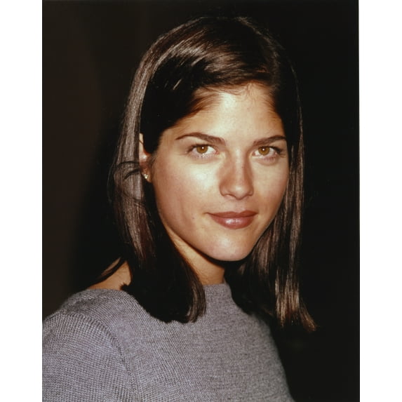 Selma Blair Close up Portrait Photo Print (24 x 30)