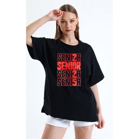 Senior 2025 Graduation Class Of 2025 Future Grad T-Shirt, for men & women, up to size 5XL