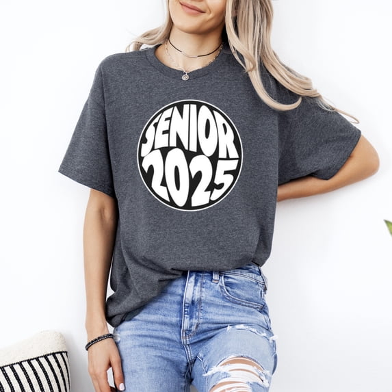 Senior 2025 Modern Typography Graduation Year School Clean Style T-Shirt, for men & women, up to size 5XL