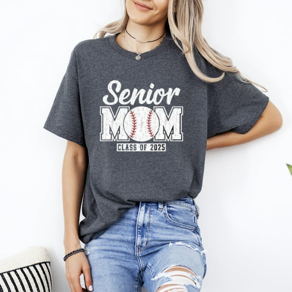 Senior Baseball Mom Class of 2025 Proud Game Day Parent Spirit T-Shirt, for men & women, up to size 5XL
