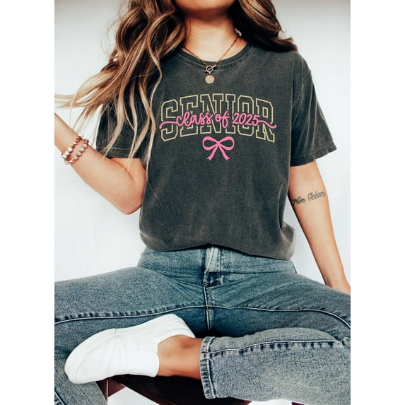 Senior Coquette Shirt, Pink Bow Senior 2025 Shirt, Senior Coquette Tee, Pink Bow Senior Shirt, Graduation 2025 T Shirt TSHIRT All Size S-5XL