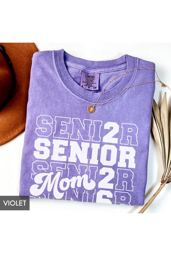 Senior Mom Varsity Class of 2026 shirt Custom Year CollegeHigh School Parent tee 1