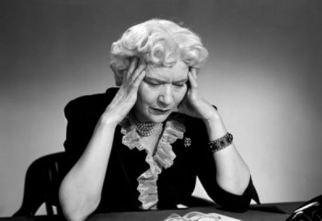 Senior woman sitting with head in hands Canvas Art - (18 x 24)