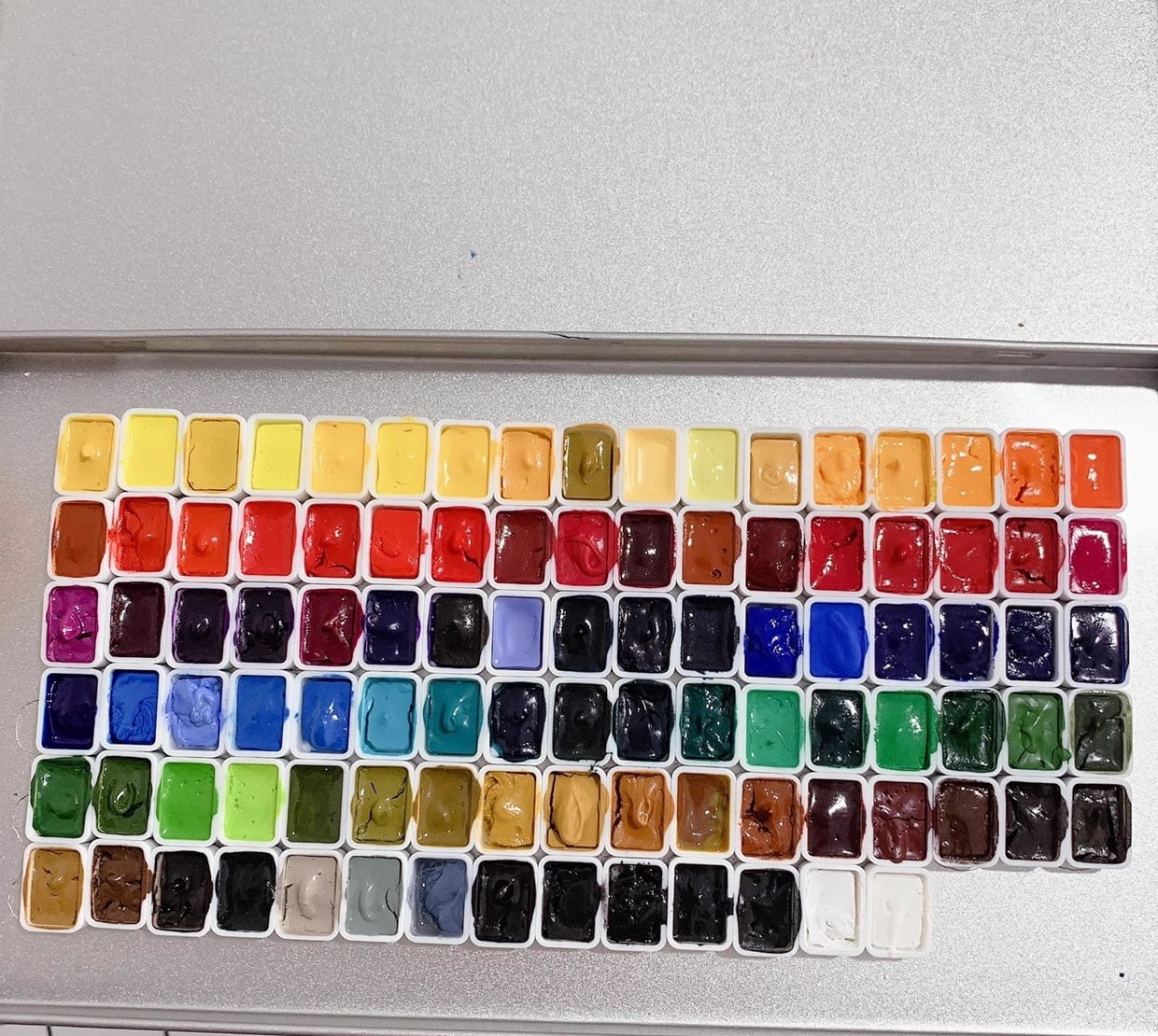 Sennellier French artist watercolor handmade 99 color set, metal case, 0.5ml, suitable for artists, students, and hobbyists