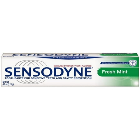 Sensodyne Fluoride Toothpaste, Maximum Strength, Fresh Mint 4 oz (Pack of 4)