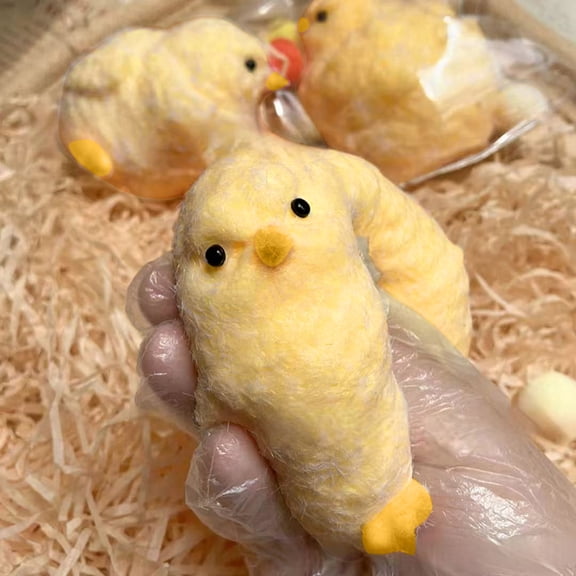 Sensory Fidget Decoration, Sensory Squishy Decoration, 4 in Pale Yellow Chick Figure, 1 Pc, Anxiety Relief Items Fidget, Quiet office Use, Slow Rebound Pressure Reducing desktop decor