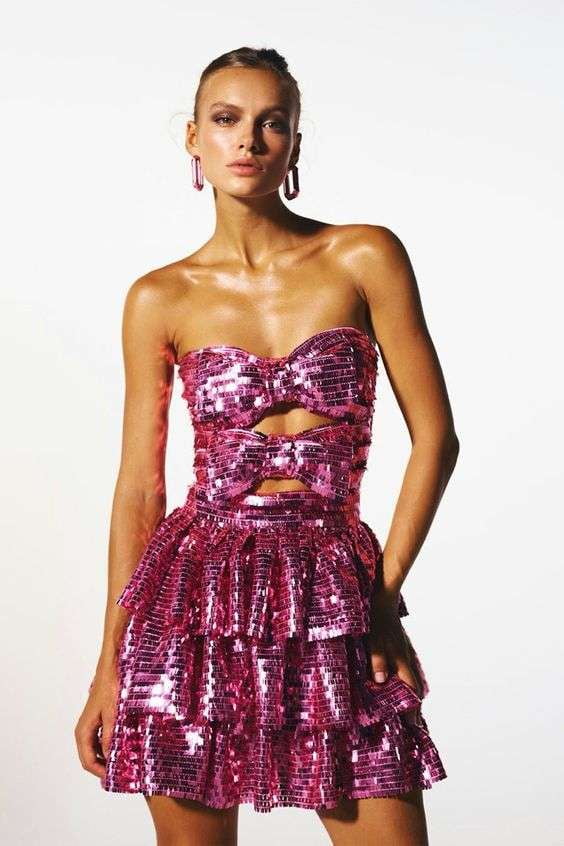 Sequin Strapless Dress with Ruffle Details (S, Rose)