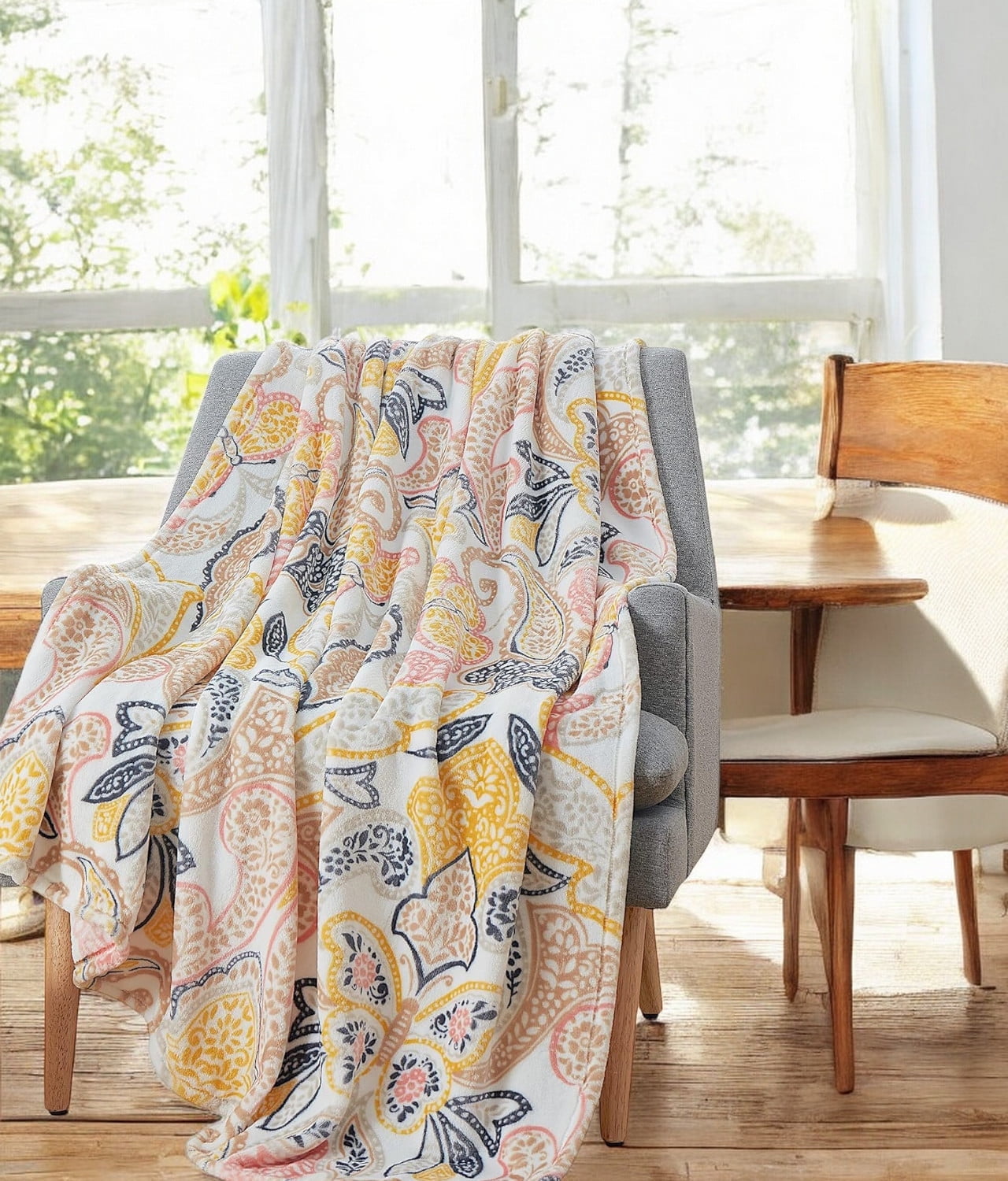 Serafina's Bohemian Throw Blanket: Soft Velvet Fleece
